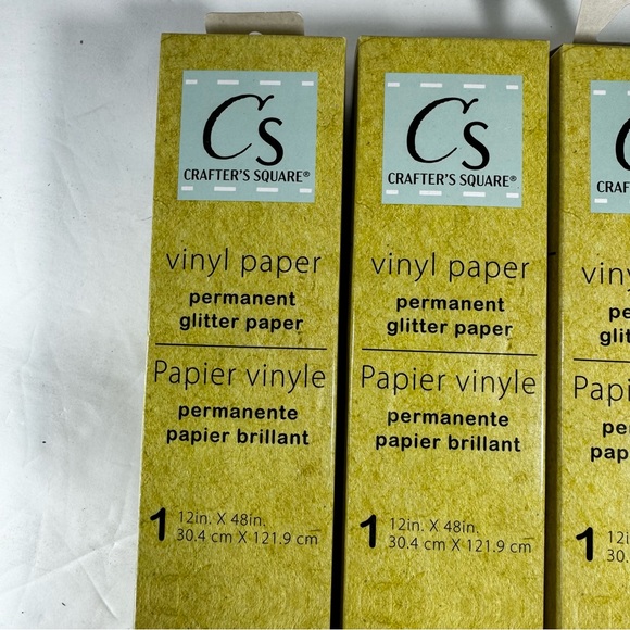 Crafter's Square Permanent Vinyl Paper silver glitter water resistant 12" x 48" - Picture 7 of 9